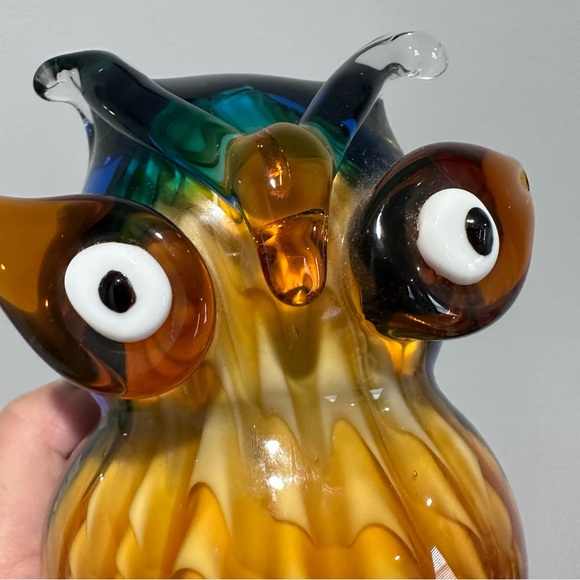 Art Glass Owl Paperweight - Picture 9 of 12